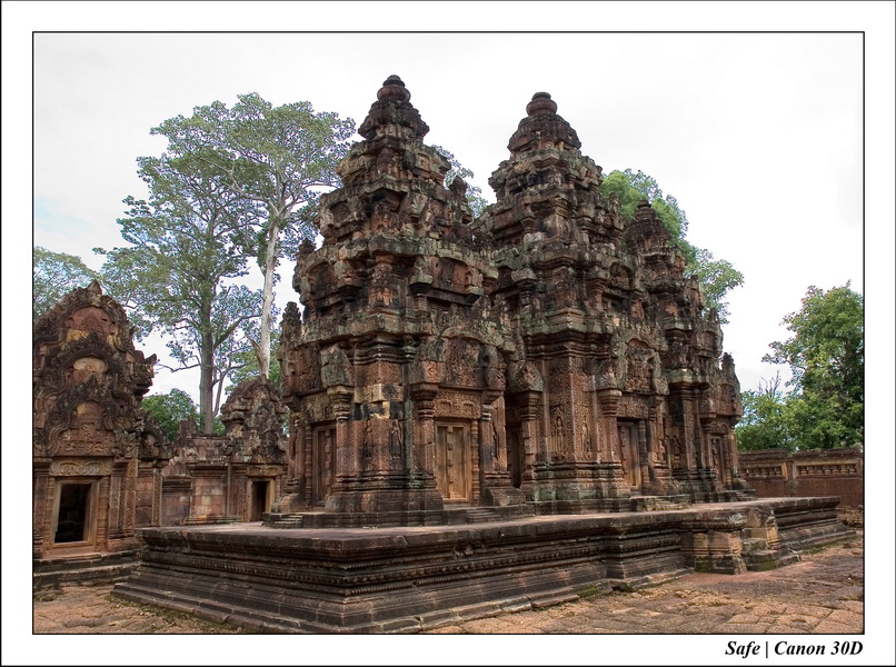 2006 - 07 - Temple angkor - Bantea Srey 36